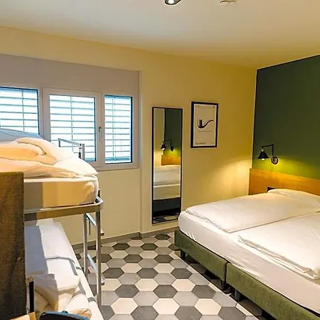 Seven Town House Boutique Отель Локарно