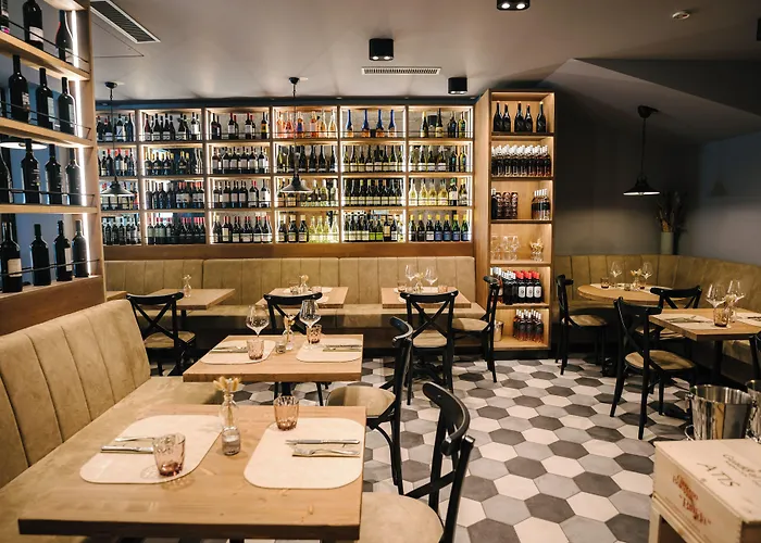 Seven Town House Boutique Hotel