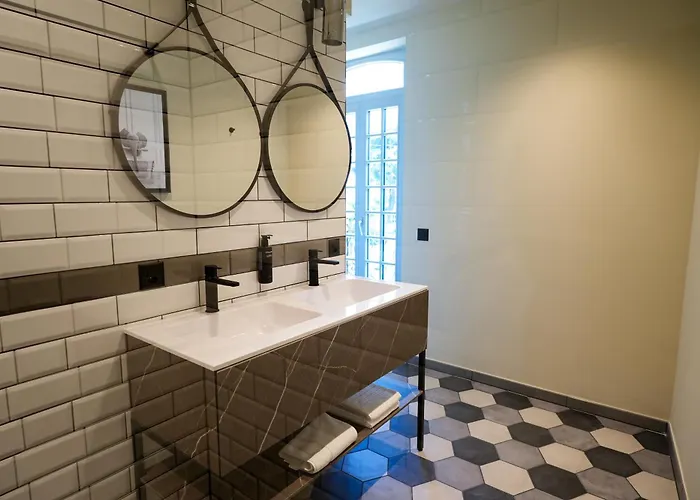 Seven Town House Boutique Hotel 3*